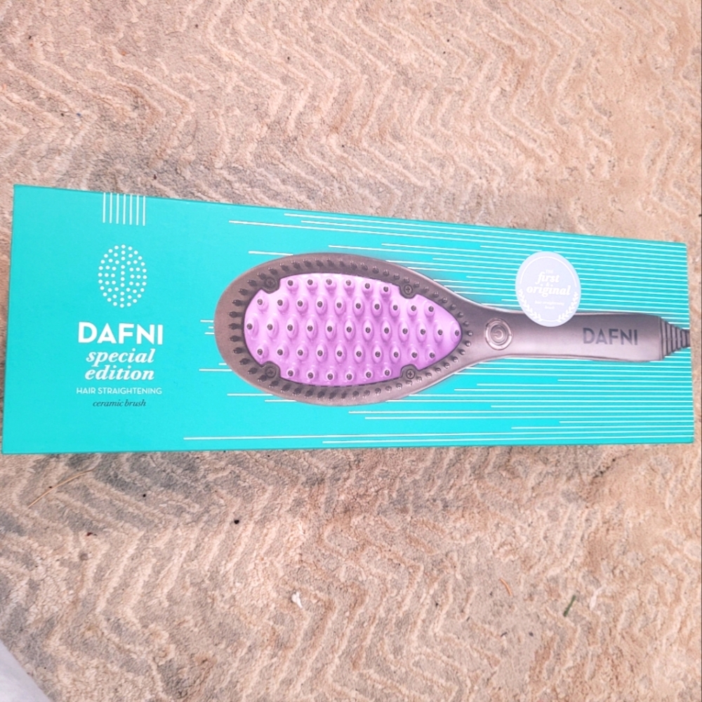 Dafni Hair Straightening Brush